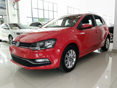 Volkswagen Polo 2015 Volkswagen Polo 2015 car image
