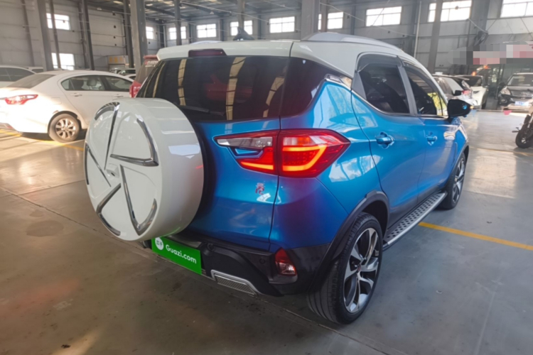 BYD Yuan 2016 car image #7