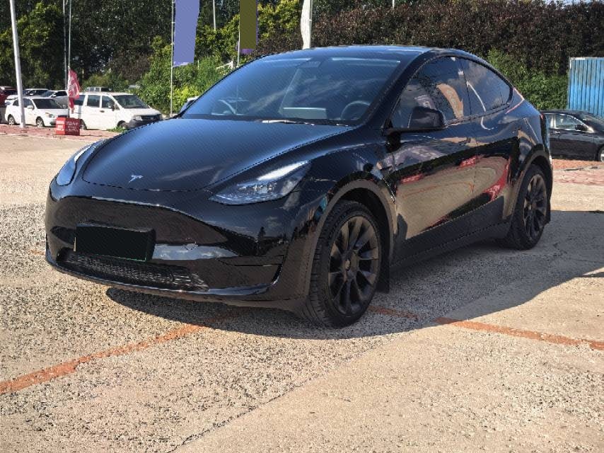 Tesla Model Y 2023 car image 