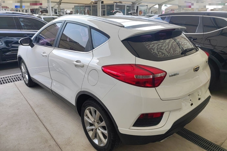 GEELY Emgrand GS 2017 #5 GEELY Emgrand GS 2017 car image #5