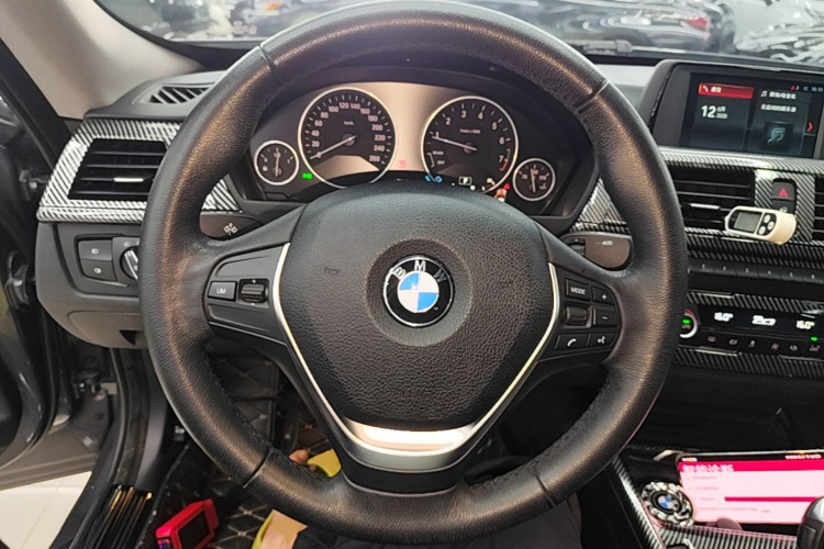 BMW 3 Series GT 2018 #11 BMW 3 Series GT 2018 car image #11