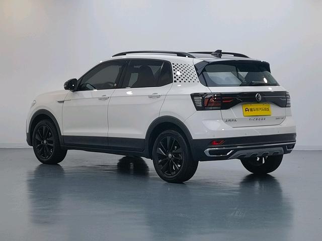 Volkswagen T-Cross 2022 #5 Volkswagen T-Cross 2022 car image #5
