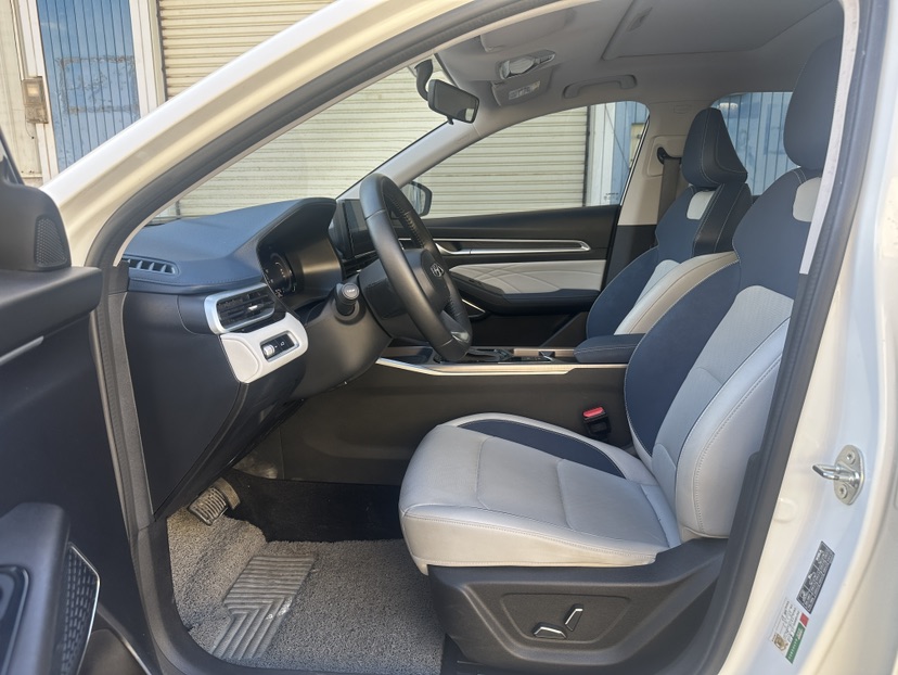 GEELY Emgrand 2021 #4 GEELY Emgrand 2021 car image #4