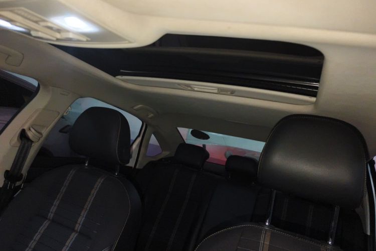 Volkswagen Lavida 2019 car image #19