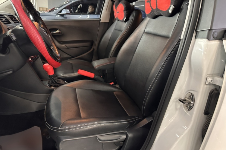 Volkswagen Polo 2018 #16 Volkswagen Polo 2018 car image #16