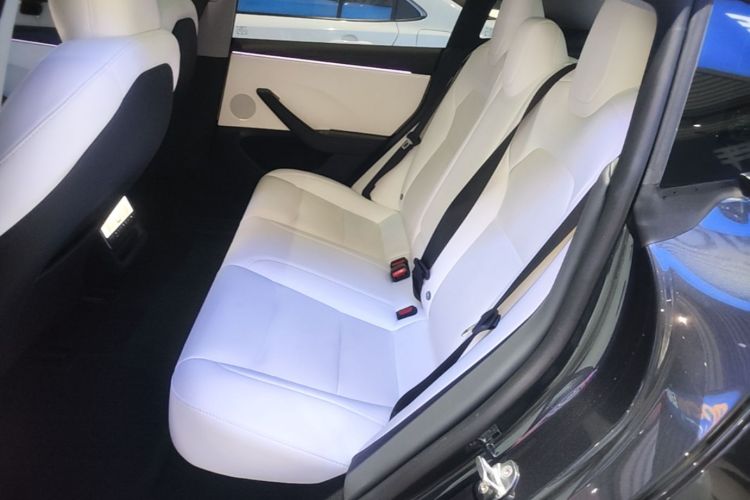 Tesla Model 3 2024 #17 Tesla Model 3 2024 car image #17