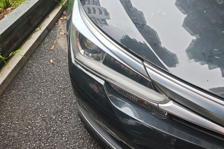Toyota Corolla 2017 #8 Toyota Corolla 2017 car image #8