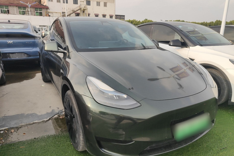 Tesla Model Y 2022 car image #6