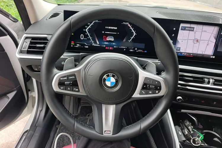 BMW 3 Series 2023 car image #15