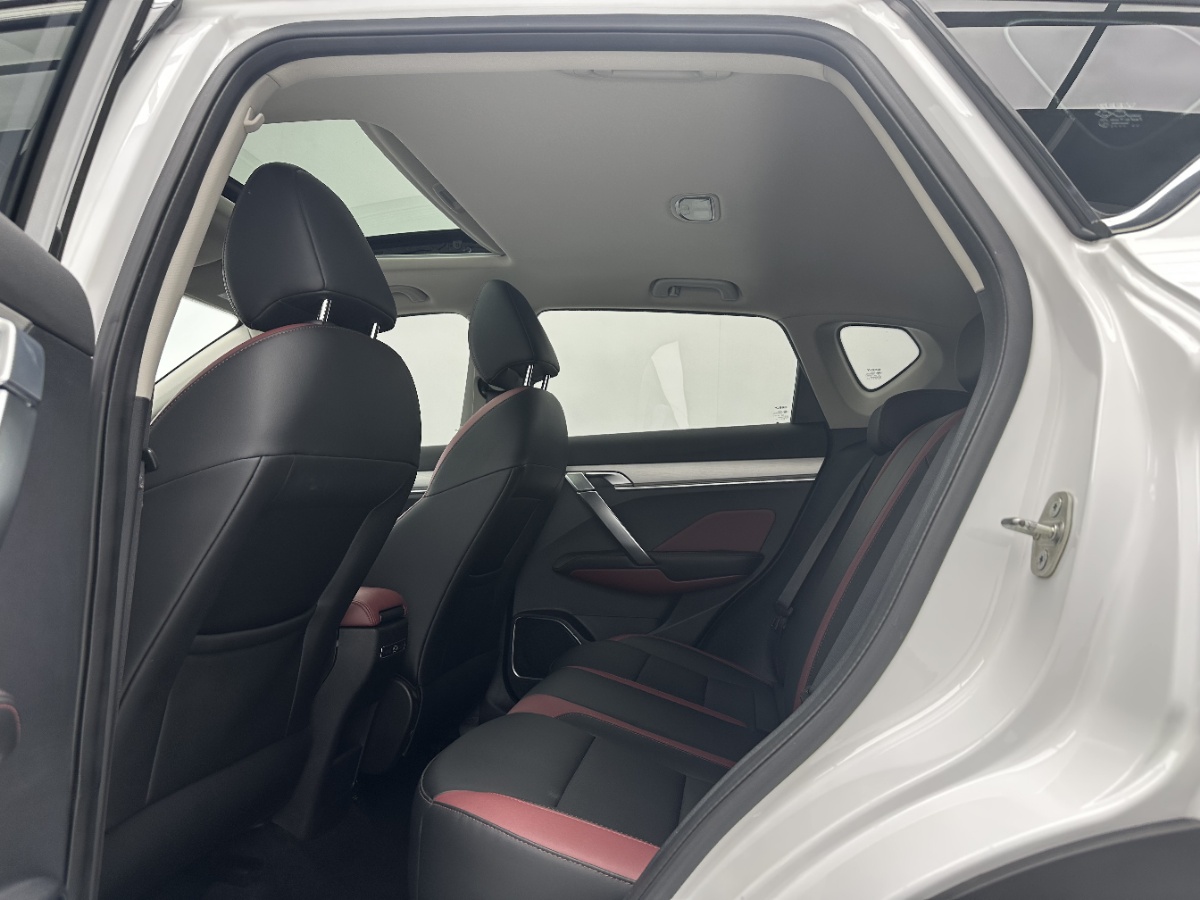 GEELY Coolray 2022 #6 GEELY Coolray 2022 car image #6