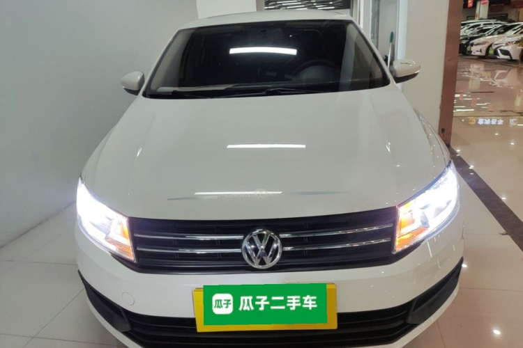 Volkswagen Santana 2022 car image #3
