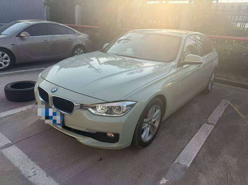 BMW 3 Series 2017 صورة سيارة 