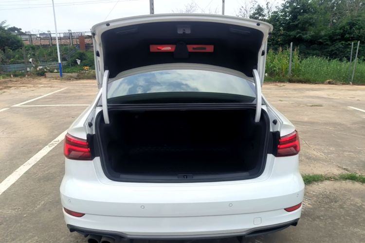 Audi A3 2019 #19 Audi A3 2019 car image #19