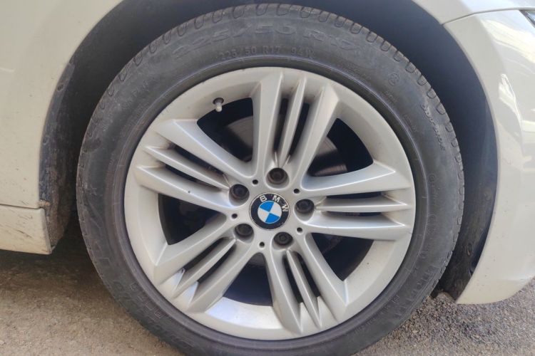 BMW 3 Series 2016 car image #6