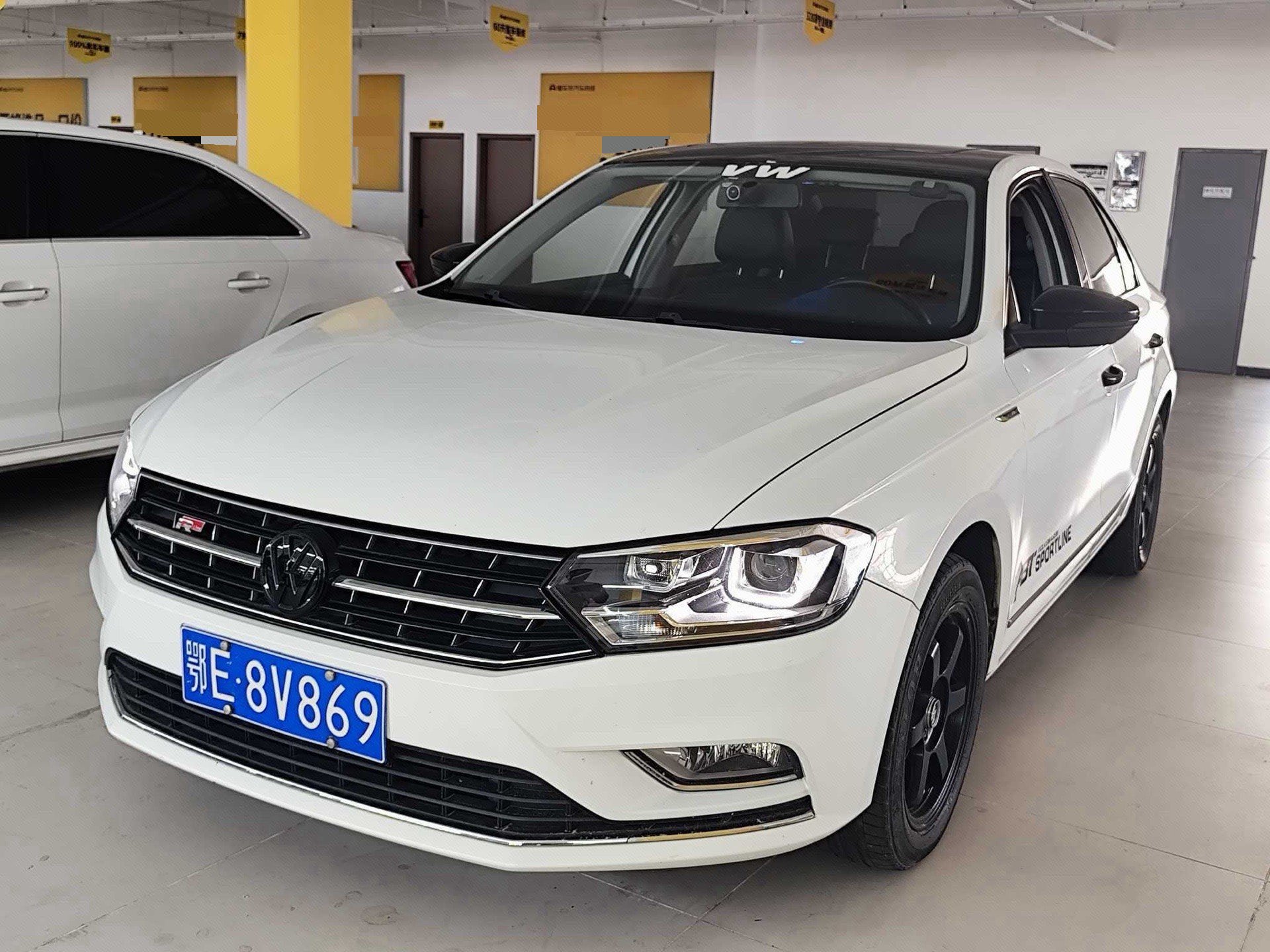 Volkswagen Bora 2018 car image 