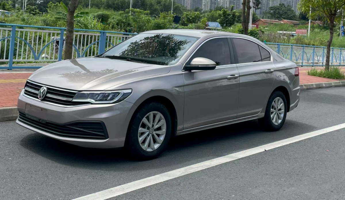 Volkswagen Bora 2018 car image 