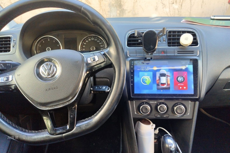 Volkswagen Polo 2018 immagine di auto #11