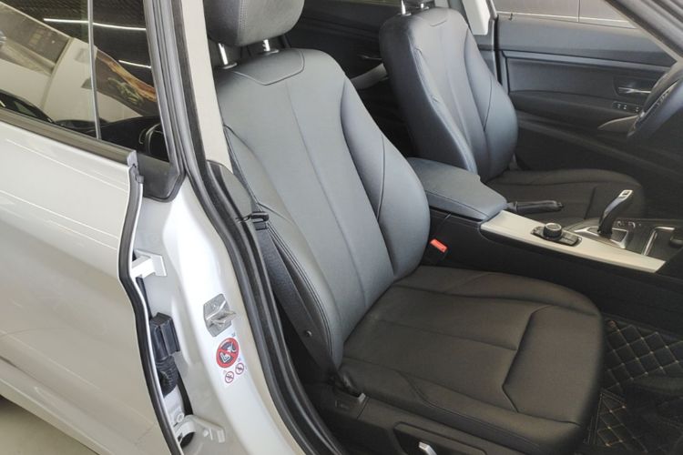 BMW 3 Series GT 2015 #24 BMW 3 Series GT 2015 car image #24