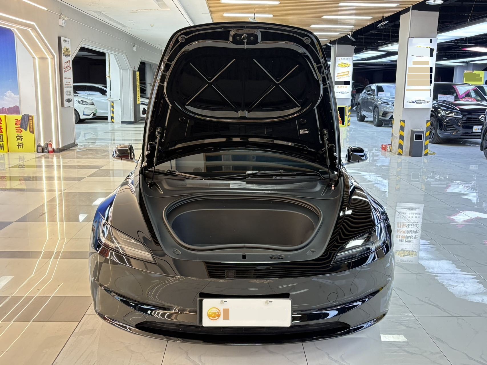 2024 car image #19