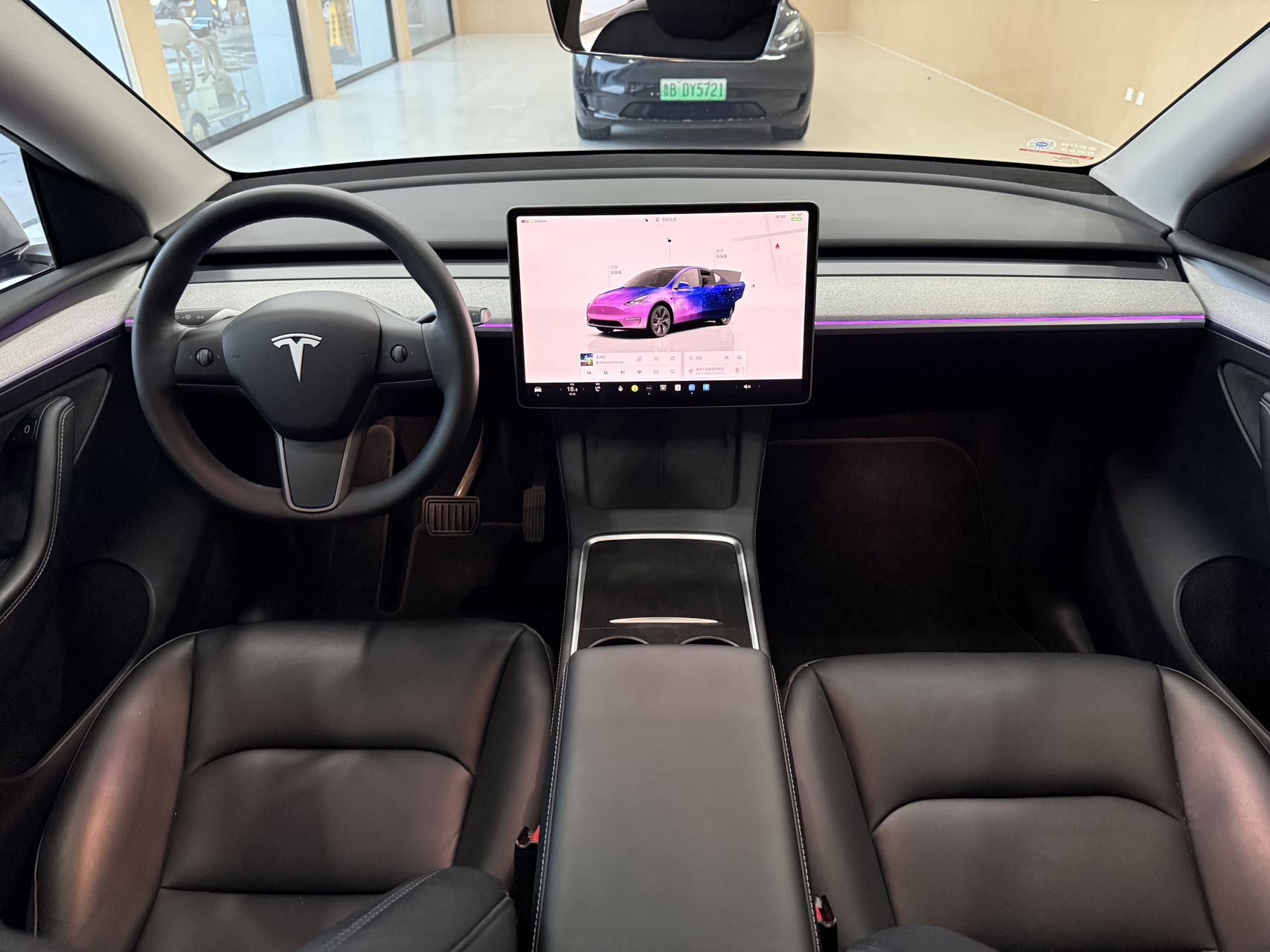 Tesla Model Y 2024 #5 Tesla Model Y 2024 image de voiture #5