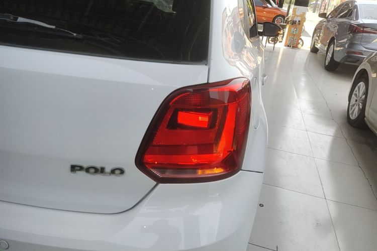 Volkswagen Polo 2018 #8 Volkswagen Polo 2018 car image #8