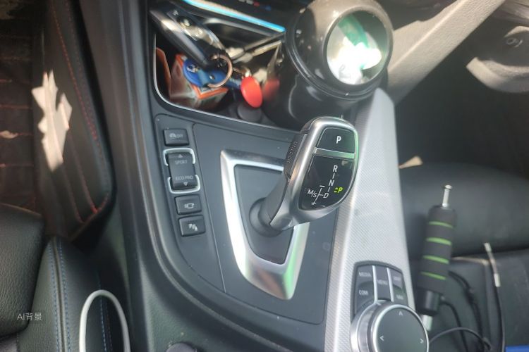 BMW 3 Series 2018 #16 BMW 3 Series 2018 car image #16