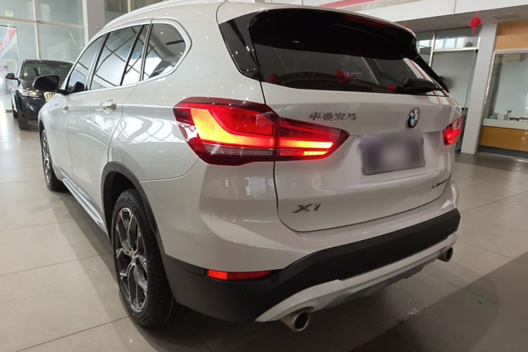 BMW X1 2022 #5 BMW X1 2022 car image #5