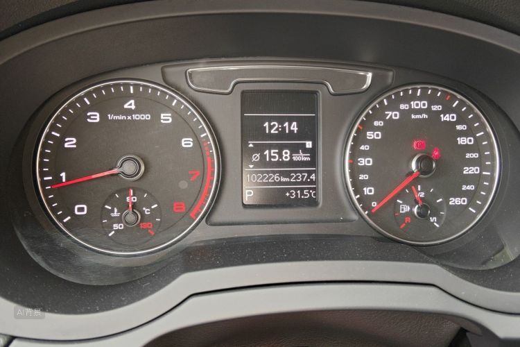 Audi Q3 2017 #13 Audi Q3 2017 car image #13