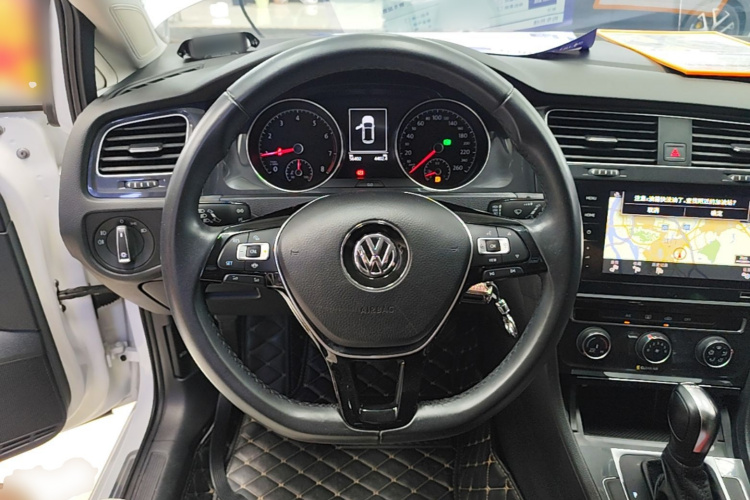Volkswagen Golf 2020 #11 Volkswagen Golf 2020 car image #11