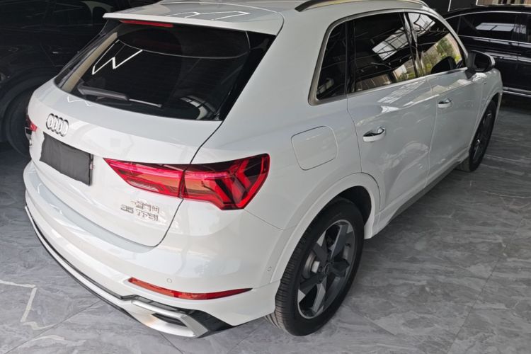 Audi Q3 2023 #7 Audi Q3 2023 car image #7