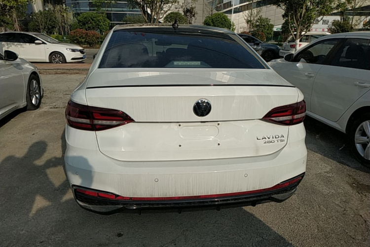 Volkswagen Lavida 2023 car image #4