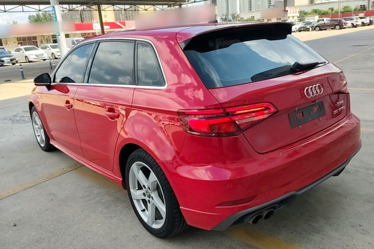 Audi A3 2019 car image #5