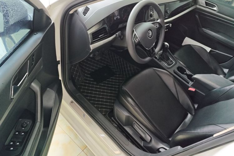 Volkswagen Lavida 2020 car image #16