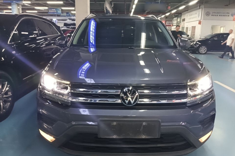 Volkswagen Tharu 2020 #3 Volkswagen Tharu 2020 car image #3