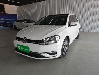 Volkswagen Golf 2020 car image 