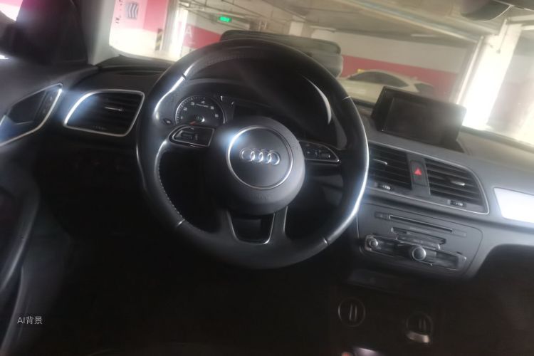 Audi Q3 2019 #12 Audi Q3 2019 car image #12