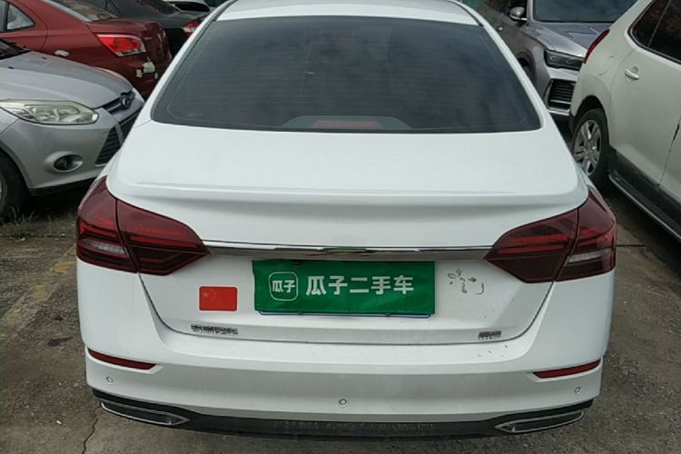GEELY Emgrand 2022 car image #6