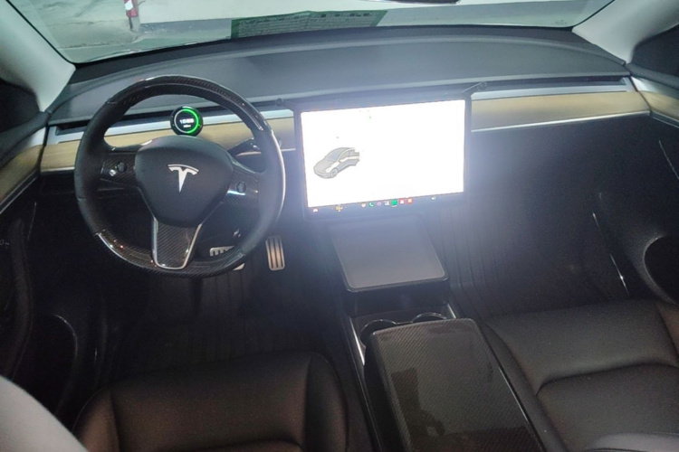 Tesla Model Y 2021 #10 Tesla Model Y 2021 car image #10