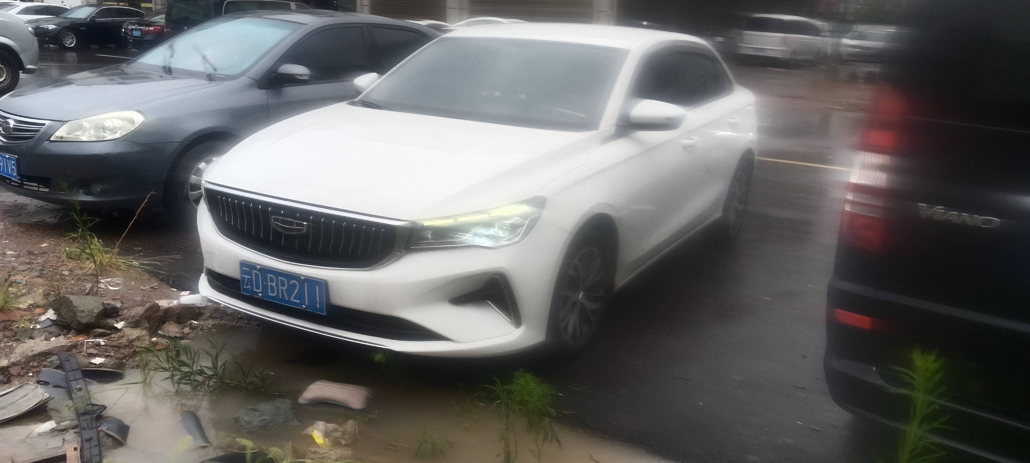 GEELY Emgrand 2024 car image 