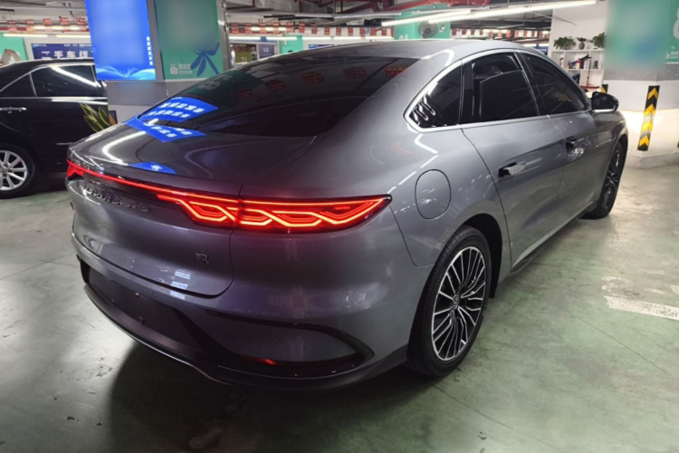 BYD Han 2023 car image #5