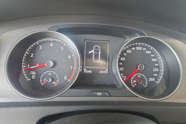 Volkswagen Golf 2016 car image #19