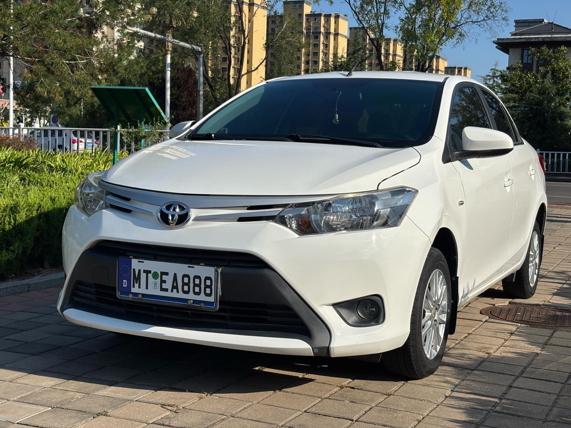 Toyota Vios 2015 Toyota Vios 2015 car image