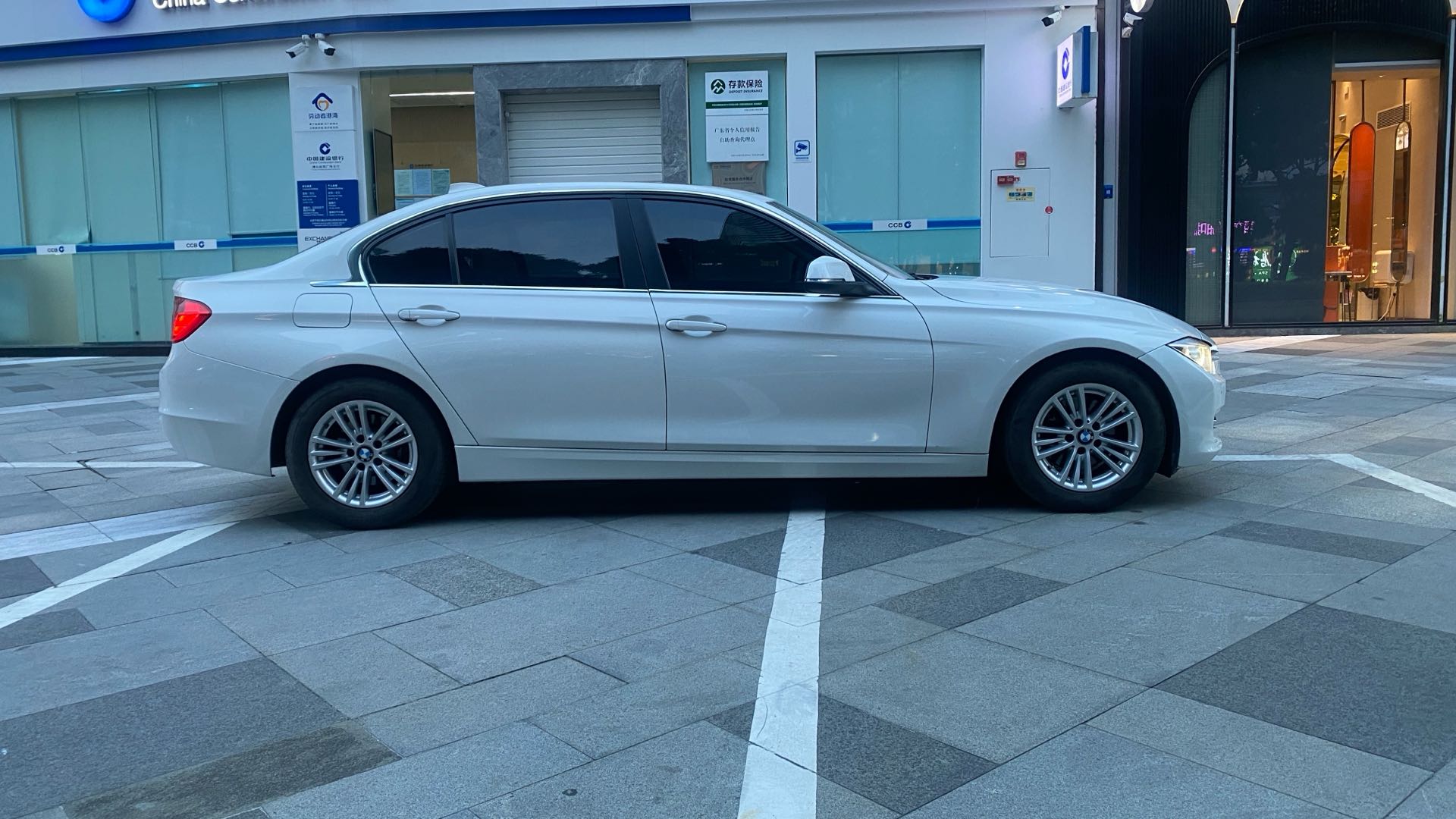 BMW 3 Series 2015 #6 BMW 3 Series 2015 immagine di auto #6