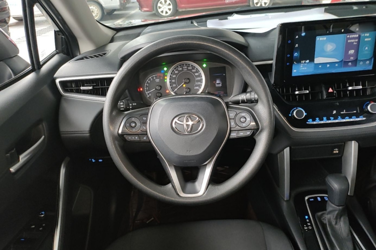 Toyota Corolla Cross 2022 #11 Toyota Corolla Cross 2022 car image #11