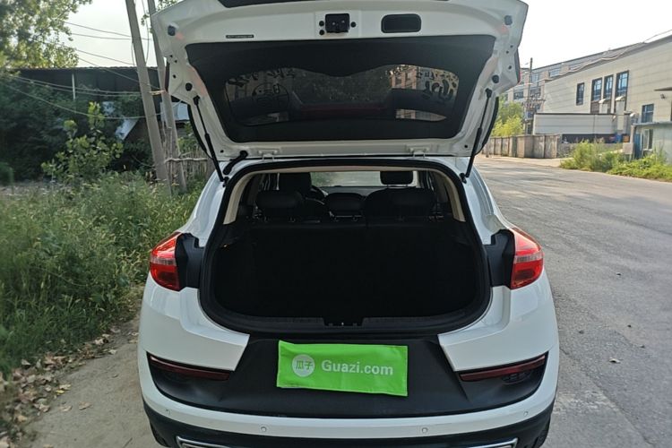 GEELY Emgrand GS 2017 car image #19