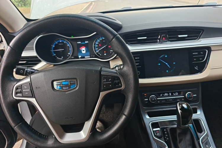 GEELY Emgrand 2018 car image #10