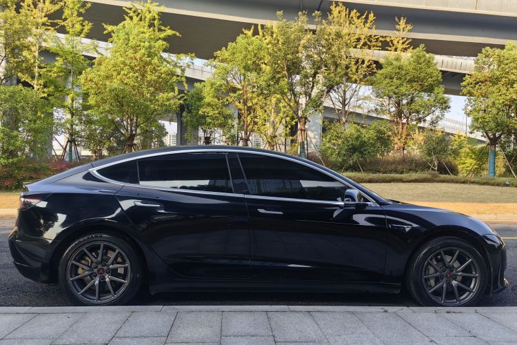 Tesla Model 3 2020 #5 Tesla Model 3 2020 صورة سيارة #5