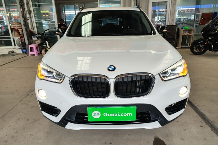 BMW X1 2017 #3 BMW X1 2017 car image #3