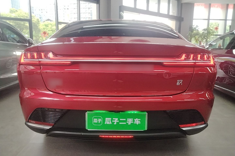 BYD Han 2021 car image #6