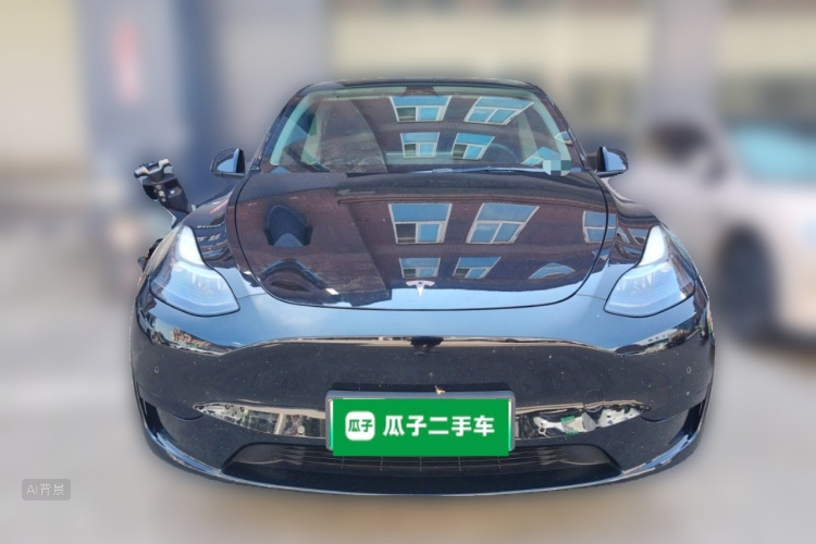 Tesla Model Y 2023 #3 Tesla Model Y 2023 car image #3